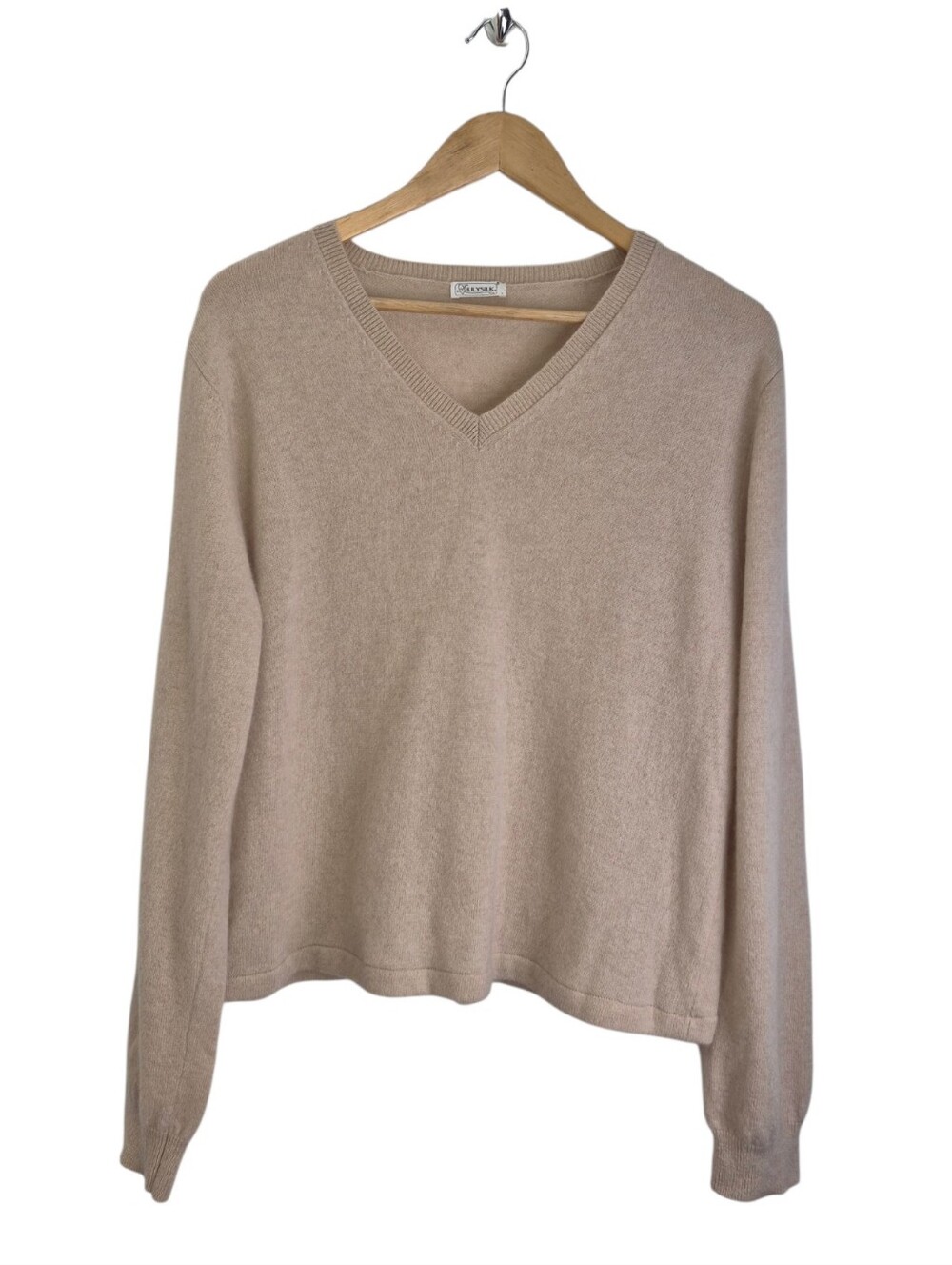 Lilysilk V Neck 100% Cashmere Sweater Size L Beige Quiet Luxury Capsule Neutral